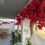 Hotel Mellow 2*