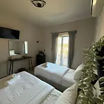 Mellow Hotel