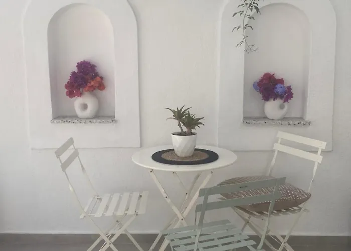 Mellow Parikia (Paros)